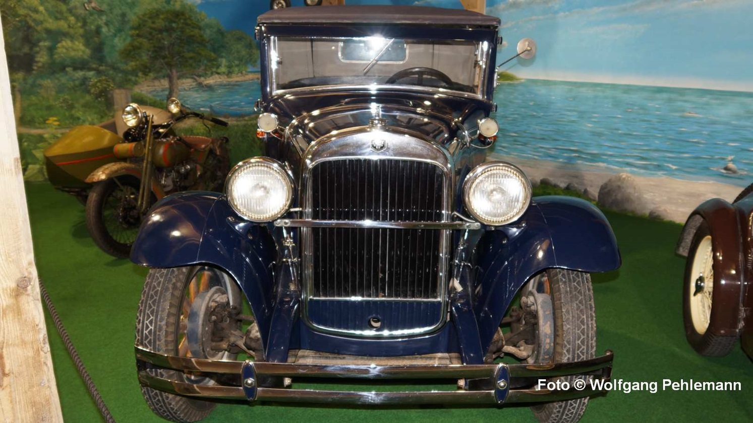 03 08.05.06 Egeskov slot - Automuseum with approx. 100 oldtimer cars - ESSEX super six - Foto © Wolfgang Pehlemann