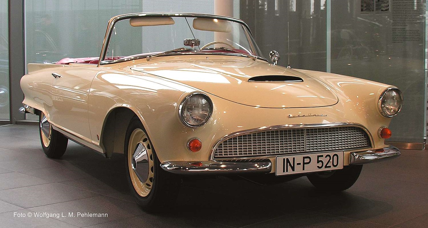 Auto-Union-Eleganz mit Heckflosse Audi museum mobile in Ingolstadt - Foto © Wolfgang L. M. Pehlemann