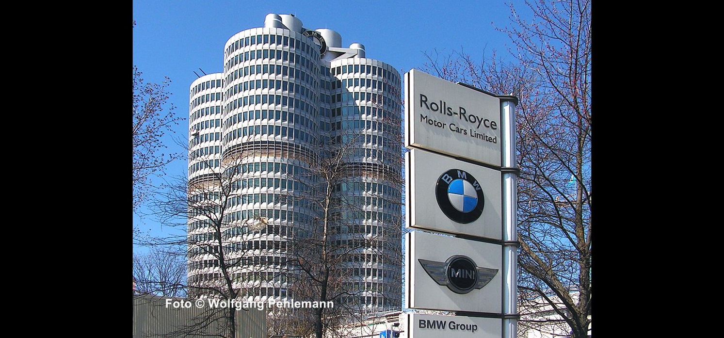 BMW Group Main Office München - BMW Mini Rolls-Royce - BMW ist international - Foto © Wolfgang Pehlemann