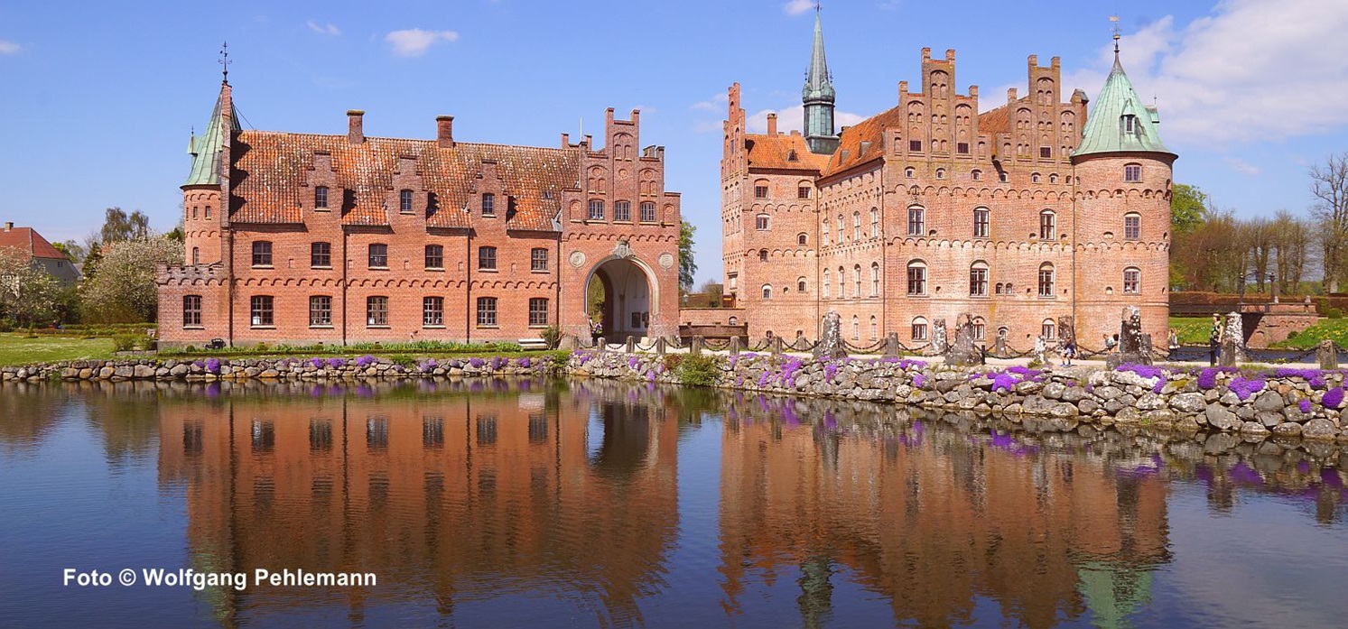 Egeskov Slot auf der dänischen Insel Fyn Fünen - Foto © Wolfgang Pehlemann